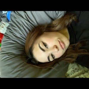 Meet your Posher, Rochelle